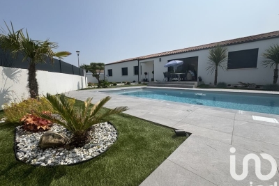 Maison à vendre à CRAMCHABAN  - 5 pièces - 149 m² 