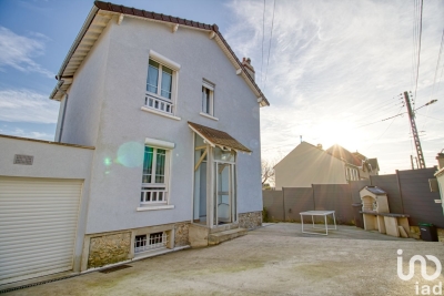 Maison à vendre à THORIGNY SUR MARNE Nord - 6 pièces - 112 m² 