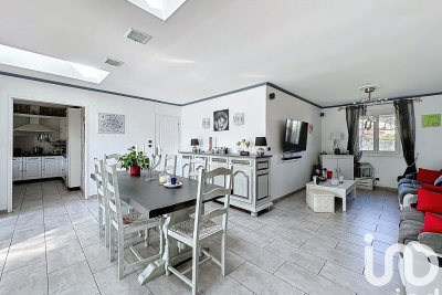 Maison à vendre à VILLENAVE-D'ORNON  - 6 pièces - 140 m² 