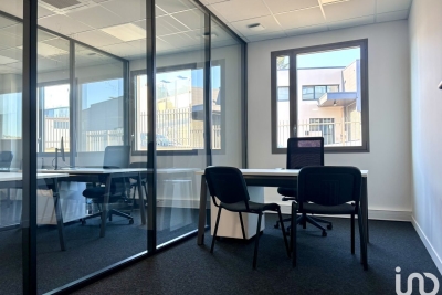 Bien à louer à CHAMPAGNE-AU-MONT-D'OR   - 36 m² 