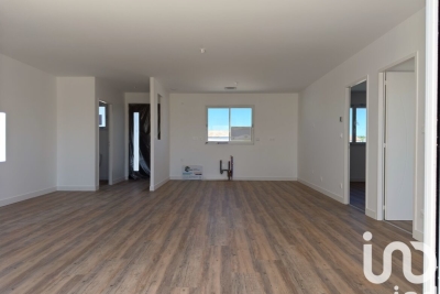 Maison à vendre à SURGERES  - 6 pièces - 113 m² 