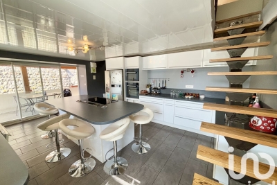 Maison à vendre à LABASTIDE SUR BESORGUES  - 5 pièces - 114 m² 