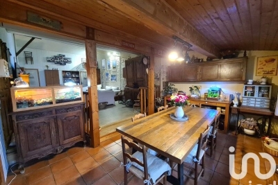 Appartement à vendre à ST JEAN D ANGELY  - 5 pièces - 131 m² 