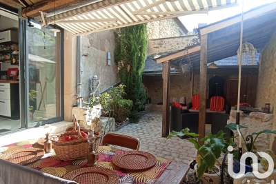 Maison à vendre à AZAY LE RIDEAU  - 6 pièces - 135 m² 