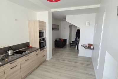 Bien à vendre à JONZAC   - 139 m² 