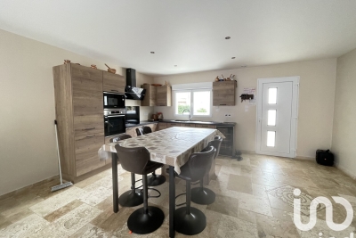 Maison à vendre à SAUZE VAUSSAIS  - 4 pièces - 96 m² 