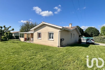 Maison à vendre à ST-LOUBES Sainte-Foy-la-Grande - 4 pièces - 117 m² 