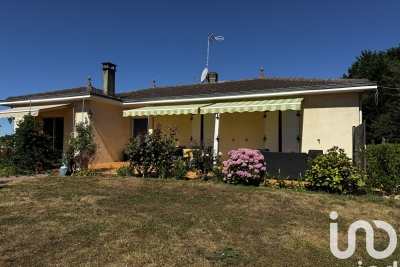 Maison à vendre à ST GERMAIN DE LUSIGNAN  - 9 pièces - 118 m² 