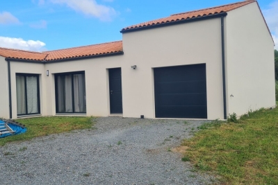 Maison à vendre à ST SULPICE D ARNOULT  - 4 pièces - 92 m² 