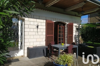 Maison à vendre à SAUJON  - 5 pièces - 185 m² 