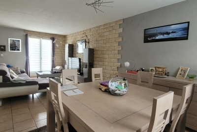 Maison à vendre à LA CRAU  - 4 pièces - 95 m² 