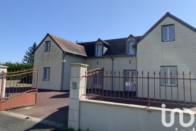 Maison à vendre à LOCHES  - 7 pièces - 193 m² 