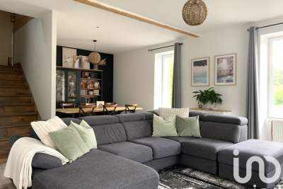 Maison à vendre à MUROL  - 5 pièces - 170 m² 