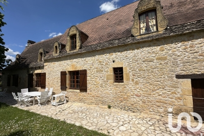 Maison à vendre petite maison au bord de l eau 