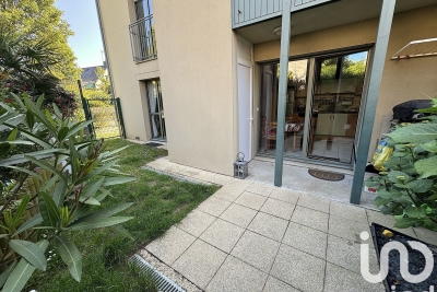 Appartement à vendre petite maison au bord de l eau 