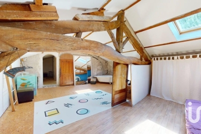 Maison à vendre à AIGREFEUILLE D AUNIS  - 5 pièces - 150 m² 