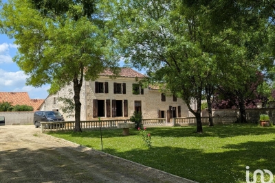 Maison à vendre à NANTILLE  - 3 pièces - 147 m² 