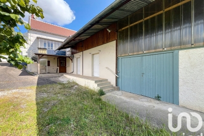 Maison à vendre à CHISSEAUX  - 8 pièces - 238 m² 