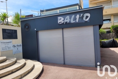 Bien à vendre à ST-CYPRIEN   - 60 m² 