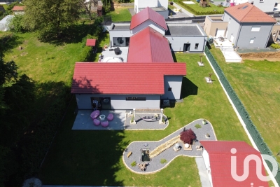 Maison à vendre à VILLERS LA MONTAGNE  - 6 pièces - 250 m² 