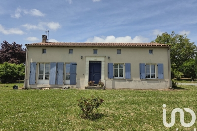 Maison à vendre à TUGERAS ST MAURICE  - 5 pièces - 120 m² 