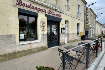 Commerce à vendre à BENAIS   - 124 m² 