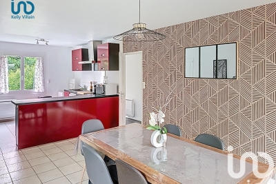 Maison à vendre à SANSAIS  - 4 pièces - 87 m² 