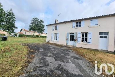 Maison à vendre à L HERMENAULT  - 5 pièces - 142 m² 