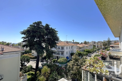 Appartement à vendre à NICE Saint-Antoine Ginestiere - 1 pièces - 31 m² 