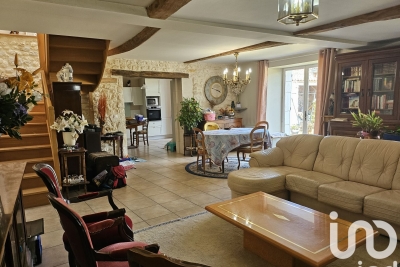 Maison à vendre à MEURSAC  - 5 pièces - 166 m² 
