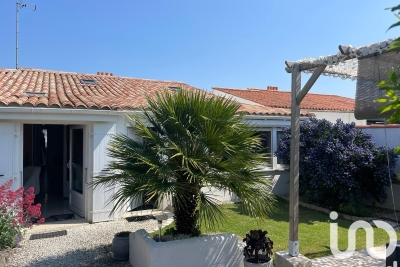 Maison à vendre à ST MARTIN DE RE  - 7 pièces - 114 m² 