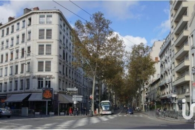 Maison à vendre à LYON 3EME  - 7 pièces - 156 m² 