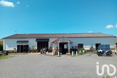 Maison à vendre à AUXI LE CHATEAU  - 14 pièces - 642 m² 