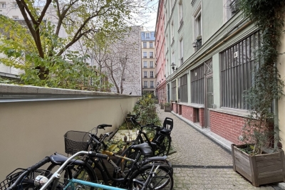 Appartement à vendre à PARIS 11EME Folie Mericourt - 2 pièces - 54 m² 