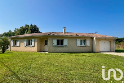 Maison à vendre à ST-GENES-DE-FRONSAC  - 5 pièces - 116 m² 