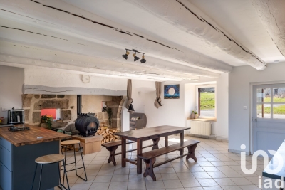 Maison à vendre à AIX LA FAYETTE  - 8 pièces - 216 m² 