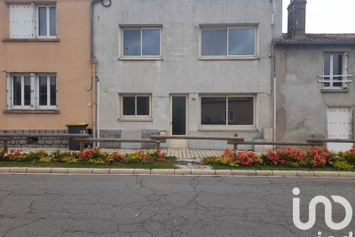 Maison à vendre à LORETZ-D'ARGENTON  - 4 pièces - 74 m² 