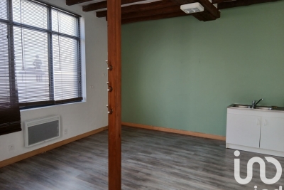 Maison à vendre à JARZE Baumette (Zone Naturelle) - 7 pièces - 160 m² 