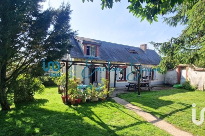 Maison à vendre à BAILLEAU L EVEQUE  - 2 pièces - 100 m² 