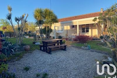 Maison à vendre à ST JEAN D ANGELY  - 4 pièces - 79 m² 