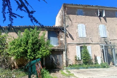 Maison à vendre terrain sault 