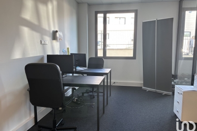 Bien à louer à CHAMPAGNE-AU-MONT-D'OR   - 14 m² 