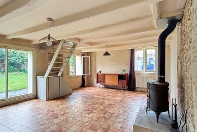 Maison à vendre à ANDILLY  - 4 pièces - 107 m² 