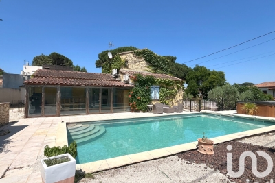 Maison à vendre à BAGNOLS-SUR-CÈZE  - 5 pièces - 143 m² 