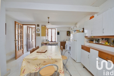 Maison à vendre petite maison au bord de l eau 