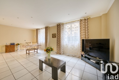 Appartement à vendre à PARIS 17EME Belleville - 4 pièces - 82 m² 