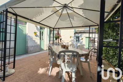 Maison à vendre à SAUMUR Baumette (Zone Naturelle) - 6 pièces - 151 m² 