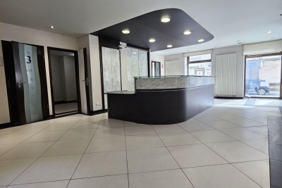 Bien à vendre à LONGWY   - 244 m² 