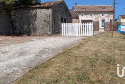 Maison à vendre à MONTENDRE  - 7 pièces - 120 m² 