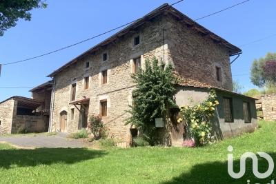 Maison à vendre à ST BONNET LE CHASTEL  - 4 pièces - 93 m² 